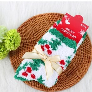 NIHAO Christmas socks Red or Green NH469844