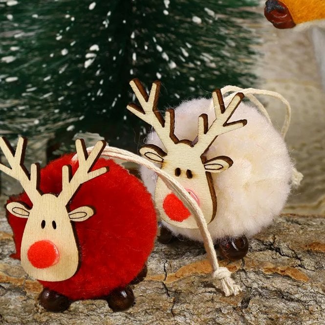 NIHAO Wooden reindeer Red or Cream NH3839339